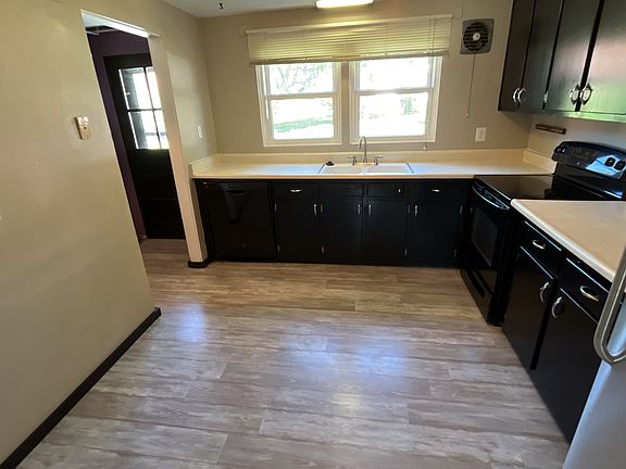 2449_paseo_b_07302024