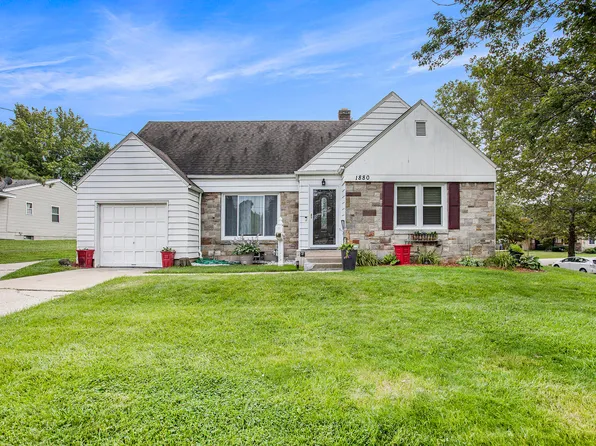 1880 Burton St SE, Grand Rapids, MI 49506