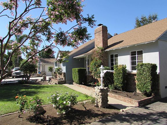 4th image of 840 W Berkeley Ct