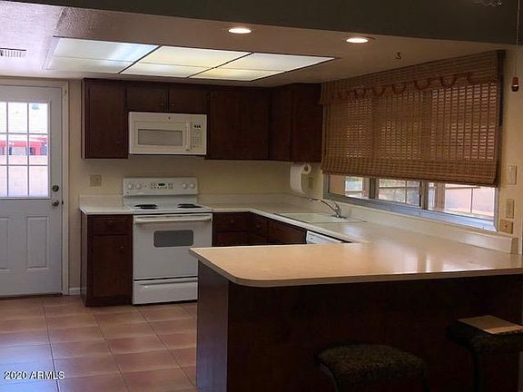 3rd image of 645 E Wigwam Blvd
