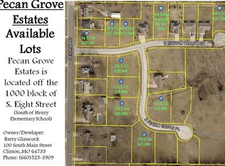 909 Hutton Valley Rd, Clinton, MO 64735