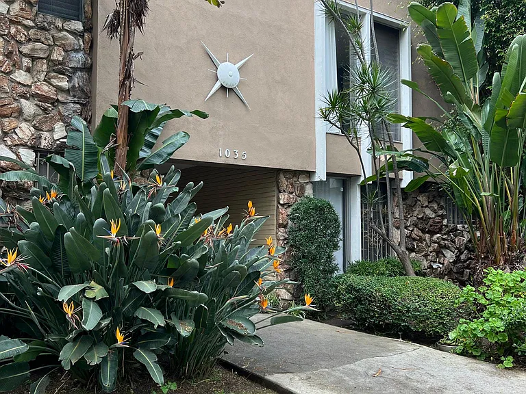 1035 N Edinburgh Ave #11B — Photo 15