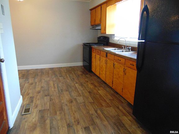 5th image of 206 S Travelstead Ln