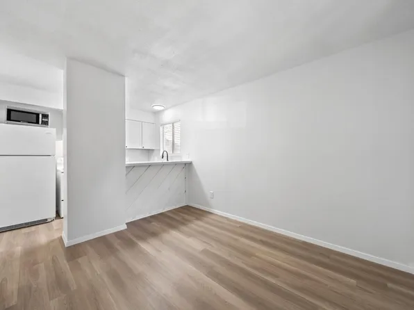 2410 Longview St #D-202, Austin, TX 78705