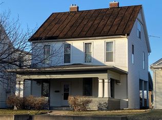 609 Adams St, Quincy, IL 62301