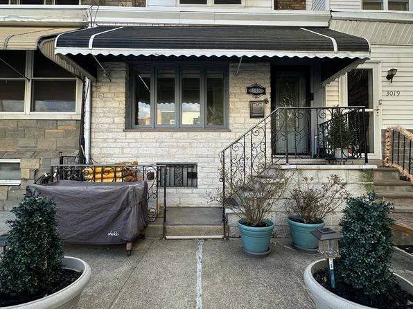 3017 S 15th St, Philadelphia, PA 19145