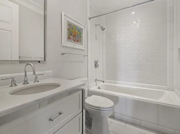 20 East End Avenue image 19 of 31