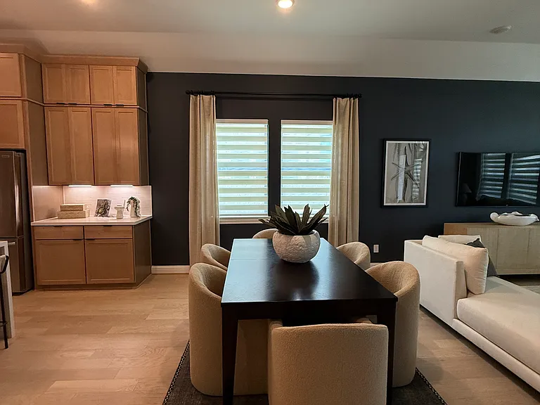 4916 Dickens Landing Dr — Photo 30