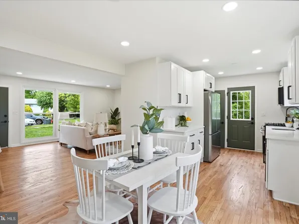 2505 Lakewood Ct, Baltimore, MD 21234