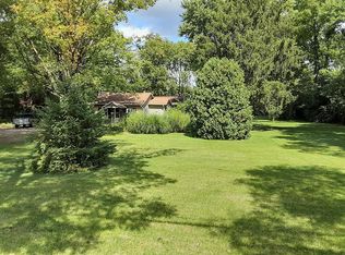 5925 Burkhardt Rd, Dayton, OH 45431