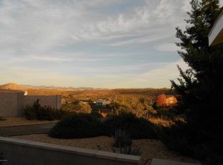 20890 E Valley View Ln, Mayer, AZ 86333