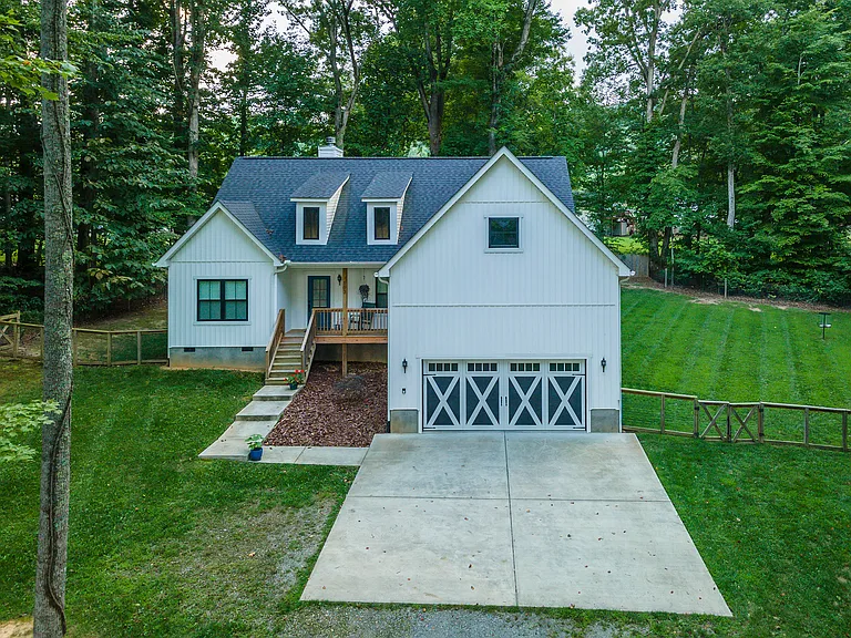 193 Cathey Rd — Photo 4