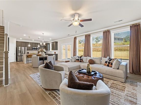 7th image of this home