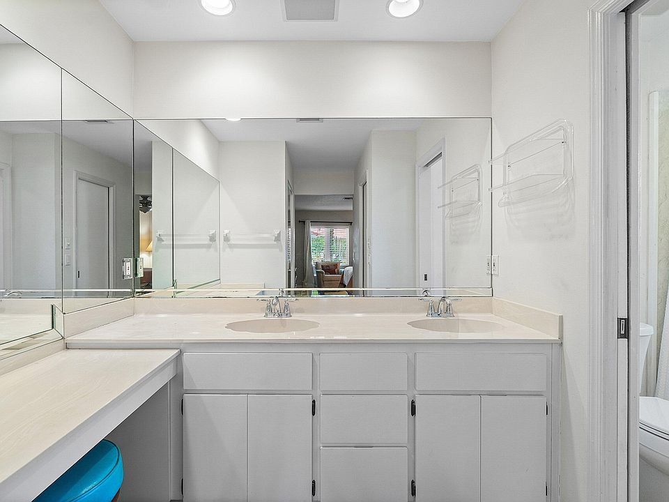 1st image of 2660 W Hope Lane