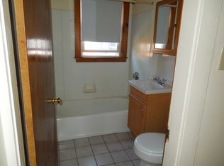 24 C St, Framingham, MA 01702