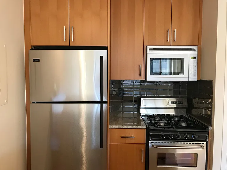 1255 New Hampshire Ave NW — Photo 45