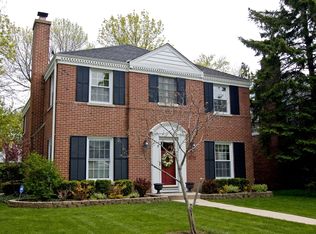 5955 N Kenneth Ave, Chicago, IL 60646