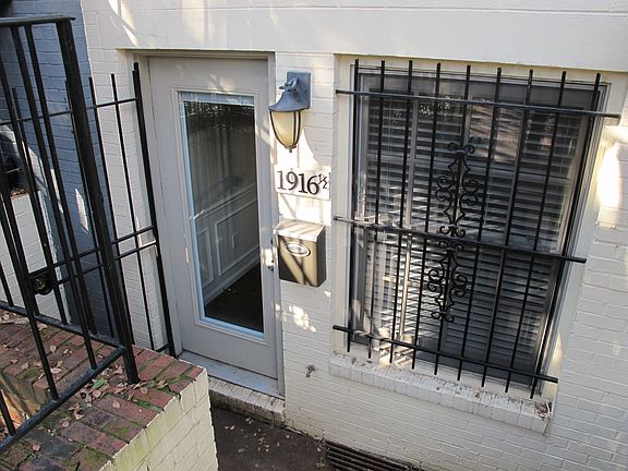 Full Walk Out English Basement