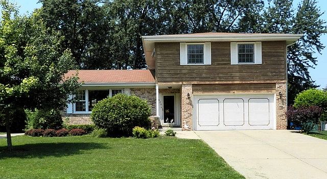 1st image of 430 Pierce Ave