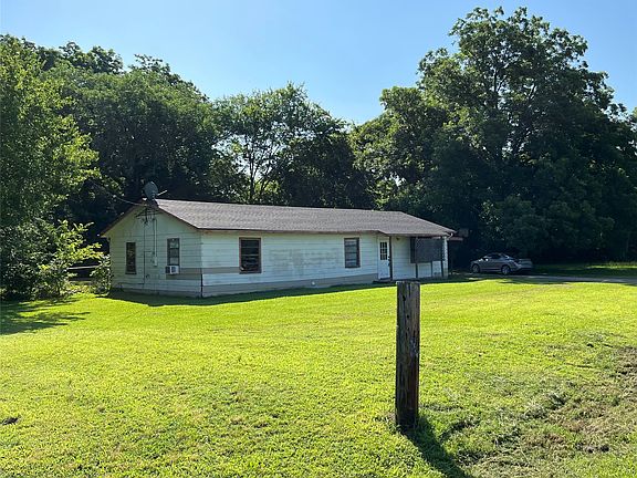 2nd image of 566 County Road 4777