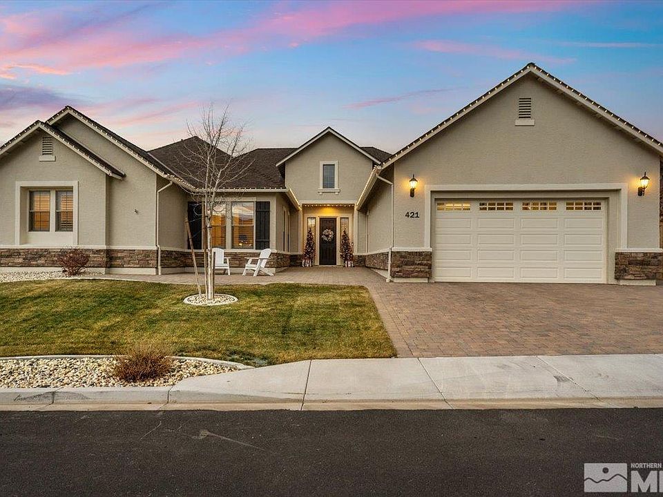 1st image of 421 Desert Chukar Dr