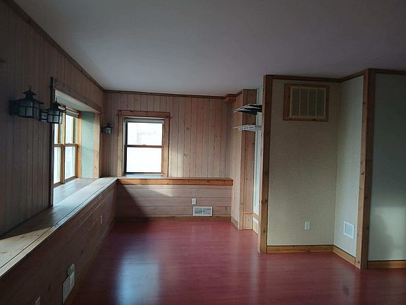 2nd image of 226 Minnesota Ave