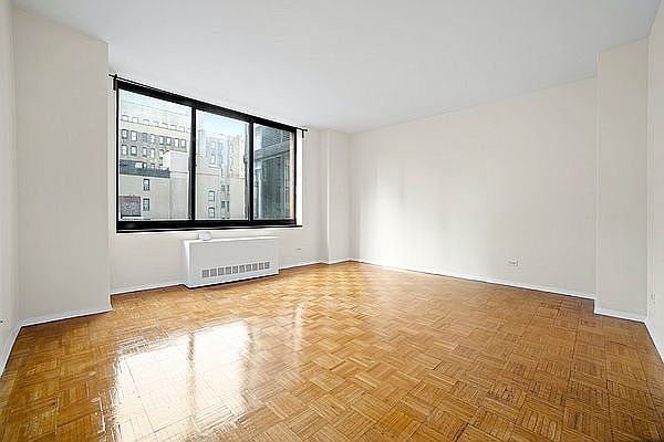 1st image of 215 W 95th St APT 9D