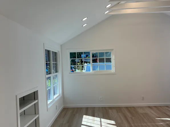 937 Addison Ave, Palo Alto, CA 94301