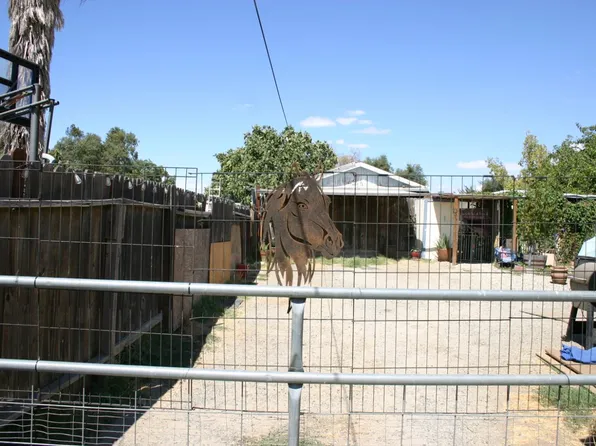 1913 C St, Rio Linda, CA 95673