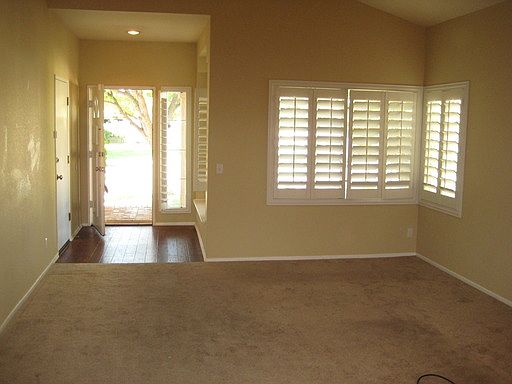 4th image of 30352 Shoreline Dr