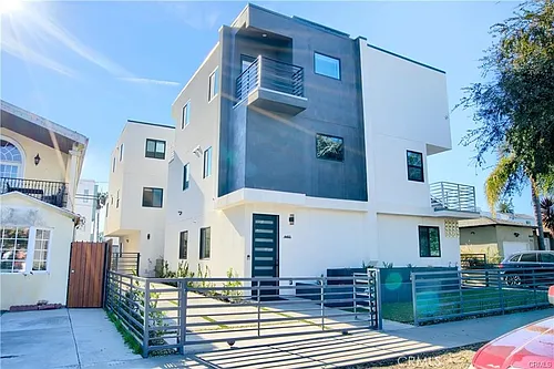 4455 S Slauson Ave Photo 1