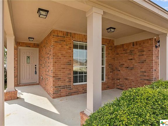 2nd image of 1024 Evergreen Farm Dr