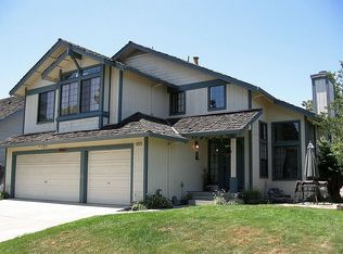 1205 Wren Ln, Petaluma, CA