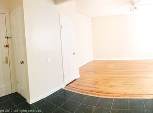 191-11 Woodhull Ave #D, Hollis, NY 11423