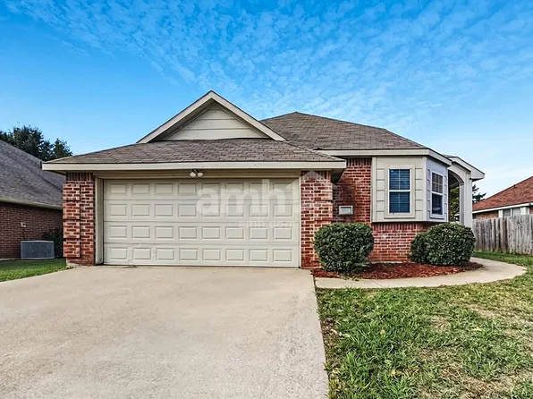 513 Judy Ln, Seagoville, TX 75159