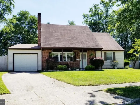 1025 Hille Ter, Williamstown, NJ 08094