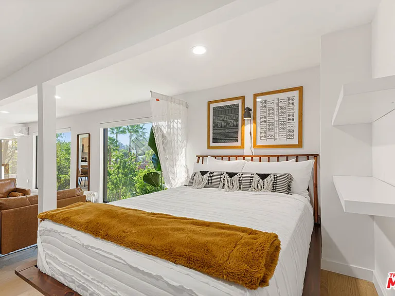 3775 Aloha St — Photo 11