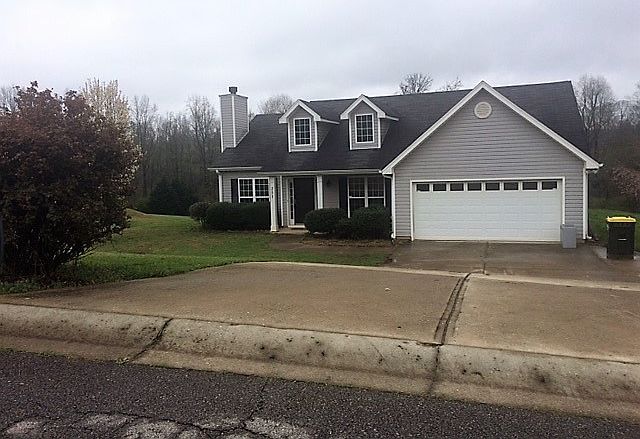 1st image of 251 Cedar Creek Dr