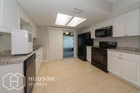 4th image of 14831 Winding Creek Ct #C