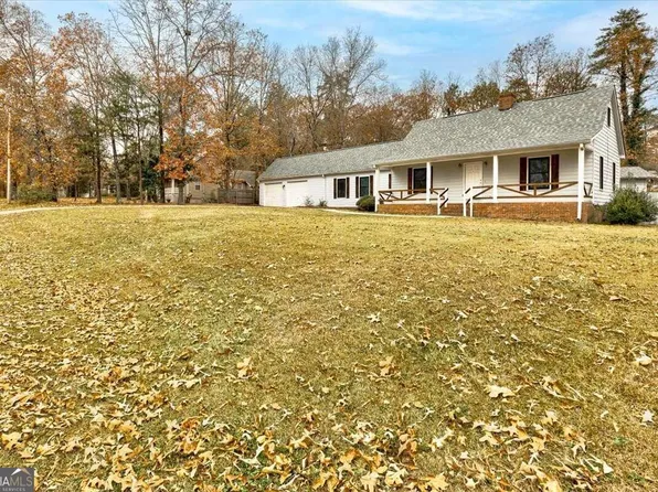 223 Oak Hill Dr, Rockmart, GA 30153