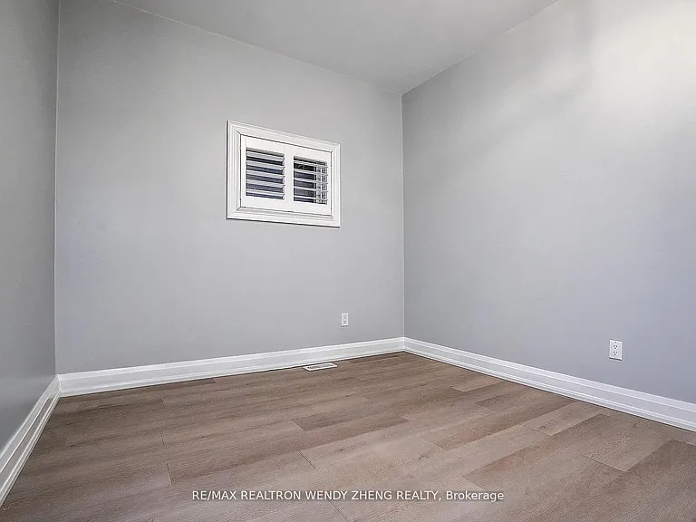 175 Grace St #1-3 — Photo 8