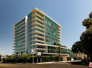 9000 W 3rd St #104, Los Angeles, CA 90048