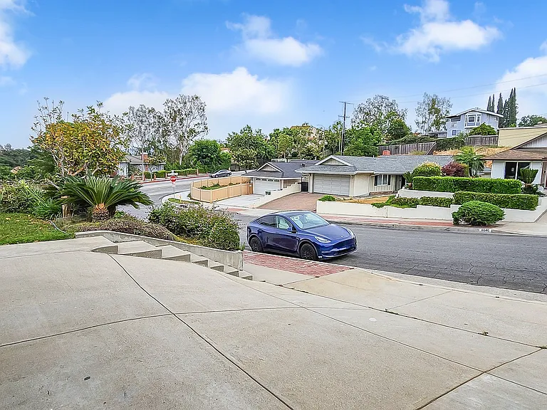 8547 Drayer Ln — Photo 25