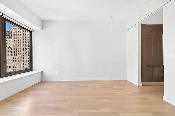 Rented by Compass | media 8