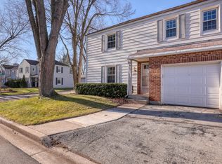 5907 Dendron Ln, Greendale, WI 53129