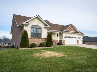 5633 Covington Dr, Charlestown, IN 47111