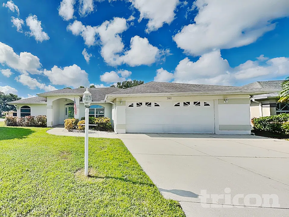 2802 E 56th Avenue Cir E
