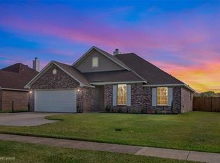 2196 Stockwell Rd, Bossier City, LA 71111