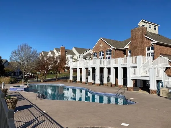 810 Beverley Dr, Charlottesville, VA