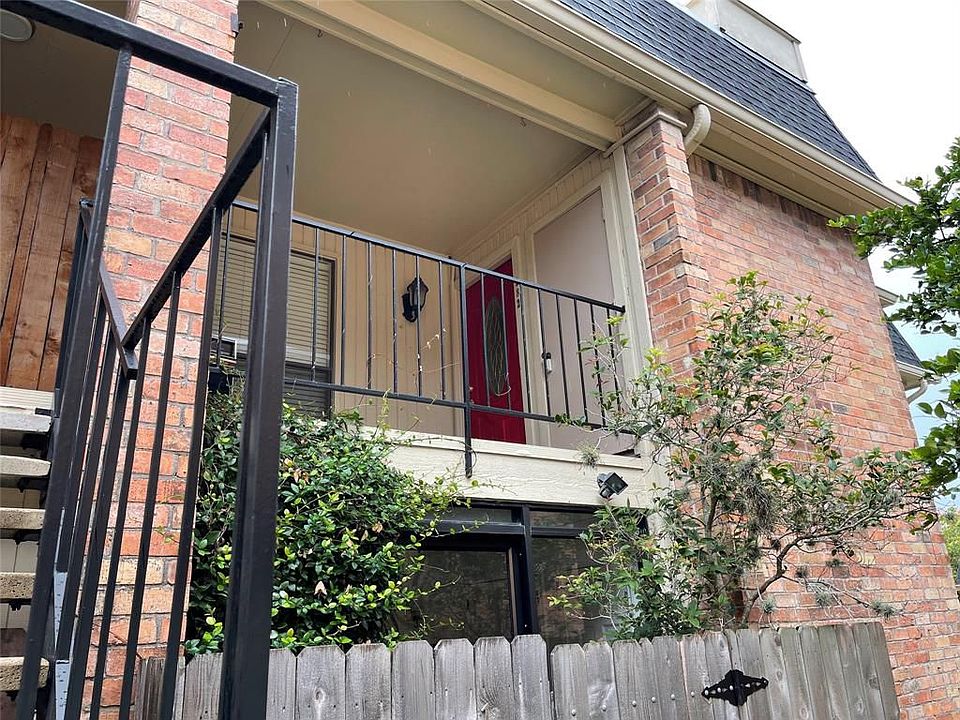 1st image of 1601 S Shepherd Dr APT 282